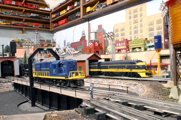 Howard Holden’s O gauge layout