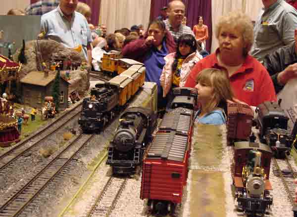 The Gateway Garden Railroad Club's modular layout