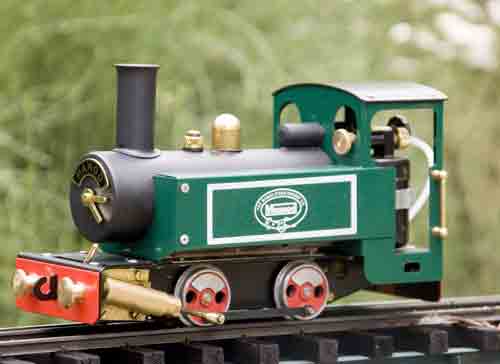 Mamod Steam Models 0-4-0T live-steam locomotive