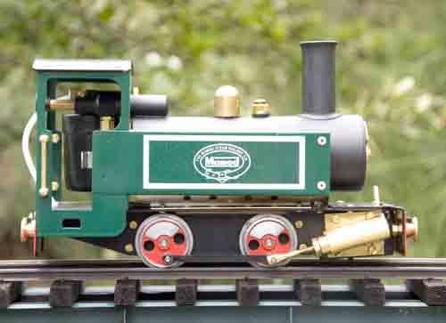 Mamod Steam Models 0-4-0T live-steam locomotive