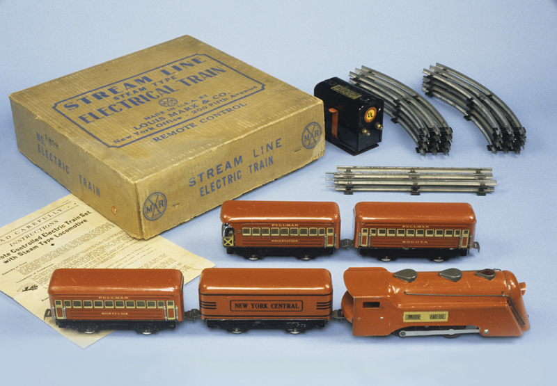 toy train set with box: Marx No. 3893 O-27 set