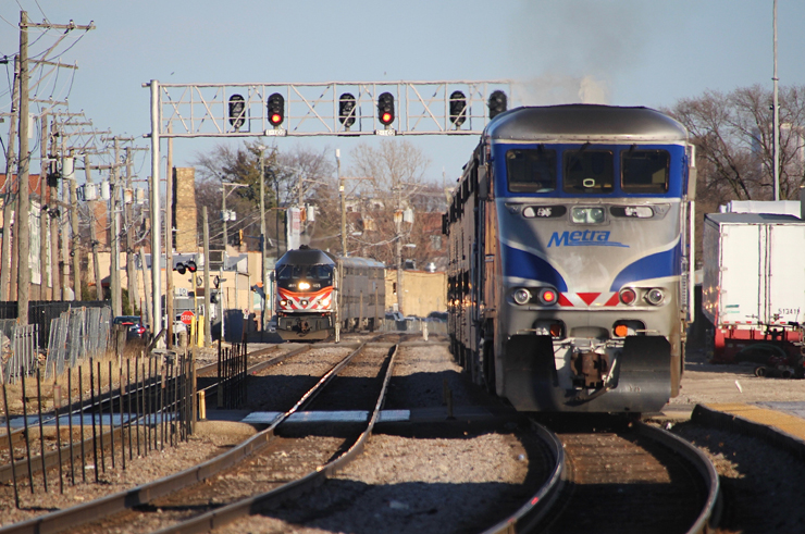 Metra_ElmwoodPark_Lassen