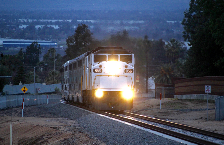 Metrolink_Riverside_Lassen