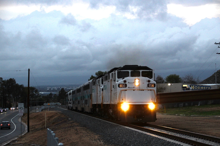 Metrolink_Riverside_Lassen