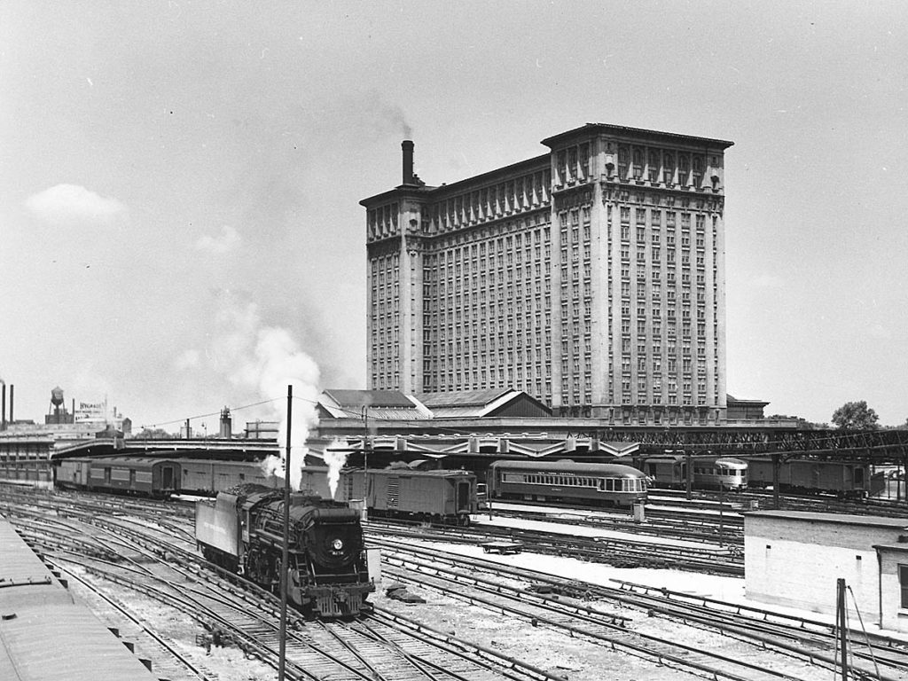 MichiganCentralStation1951