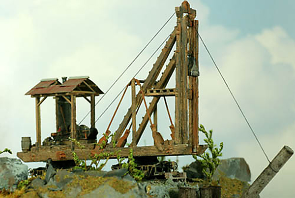 Model Tech Studios multiple-scale steam pile driver railcar