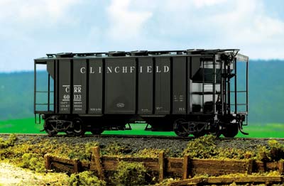 Kadee HO scale PS-2 two-bay covered hopper