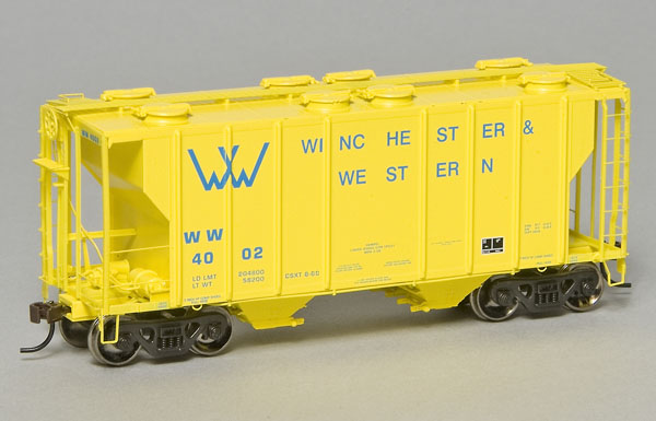 PS-2 2,600-cubic-foot-capacity covered hopper