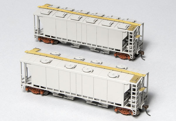 Canadian-prototype covered hoppers