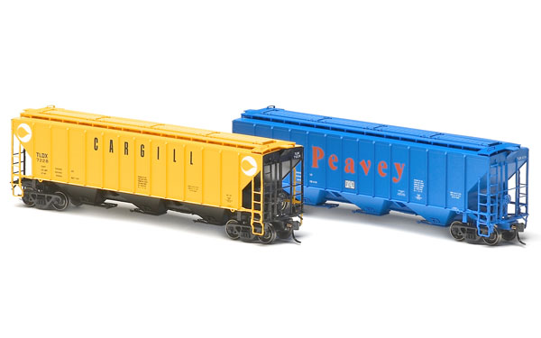 PS2-CD 4,427-cubic-foot-capacity high-side covered hopper