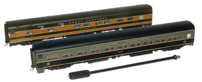 Lightweight coach and 4-section, 4-bedroom, 8-duplex-roomette sleeper