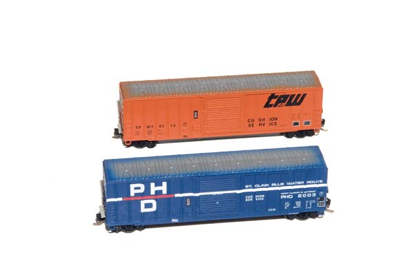FMC 5,347-cubic-foot-capacity single-door boxcar