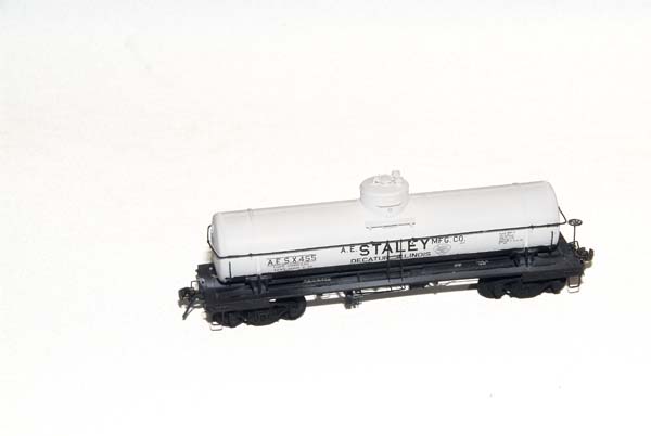Pressed Steel 8,000-gallon tank car