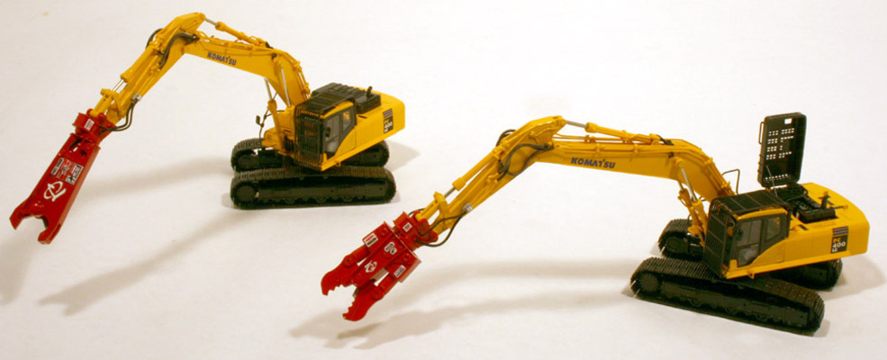 Komatsu PC400LC-7 excavators