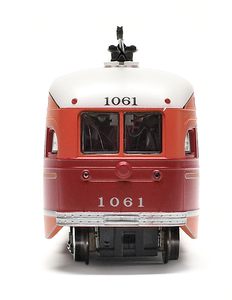 The Bowser PCC car includes operating red taillights.