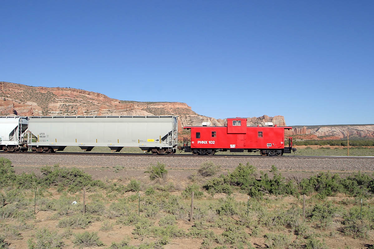 PHNX102caboose