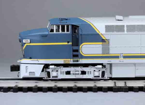PR1012_Lionel-shark-diesel