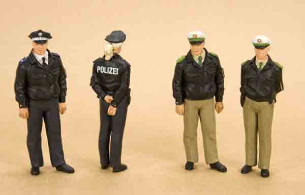 Preiser New 36-018 Presser police figures rare 