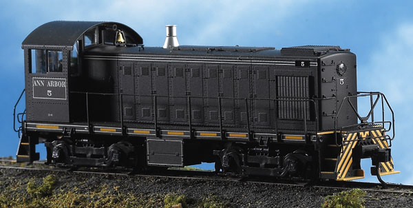Life-Like Proto 2000 HO Alco S-3 diesel switcher