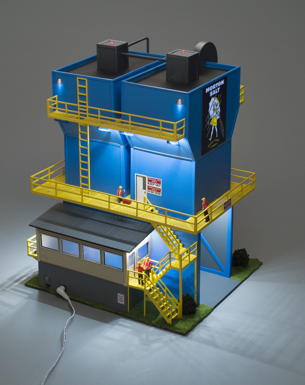 Morton Salt Factory structure from Menards Classic Toy Trains Magazine