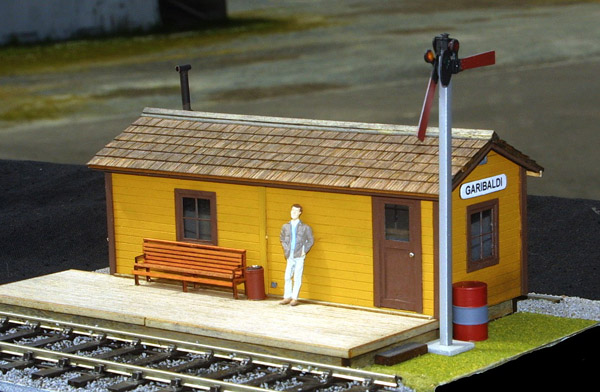 Sidetrack Laser O scale Southern Pacific Garibaldi depot kit