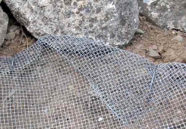 mesh screen on ground