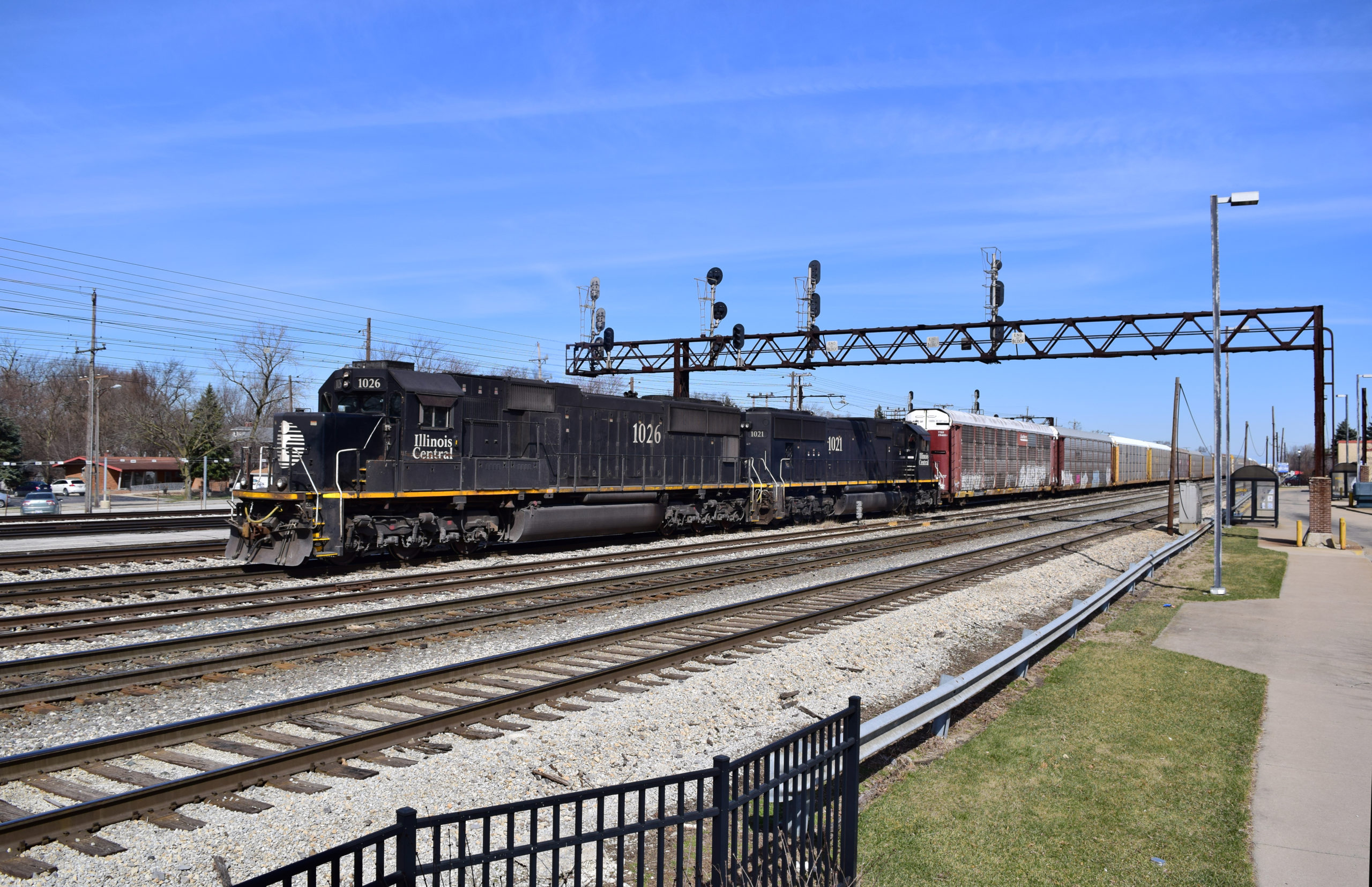 Illinois Central locomotives lead a train at Chicago's Markham Yard.