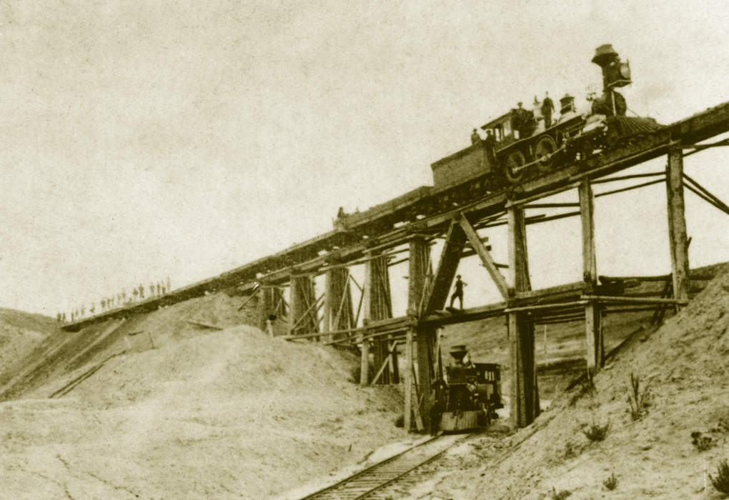 Transcontinental Railroad switchback