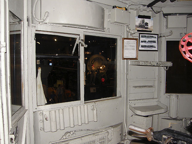 TRN-AT0311_05