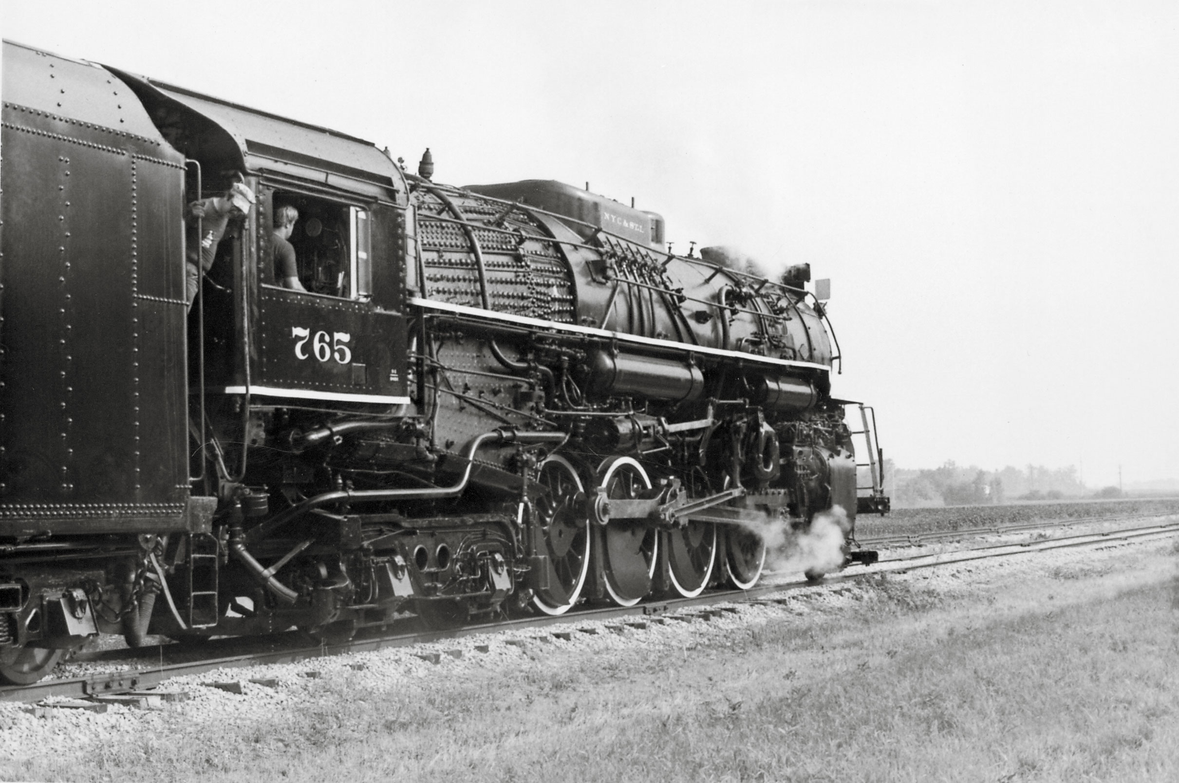 TRN-B0111_16