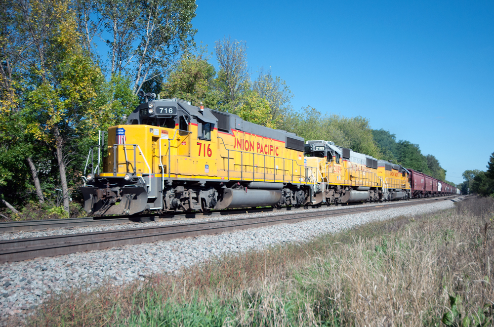 Union Pacific Ask Trains engine crew pay