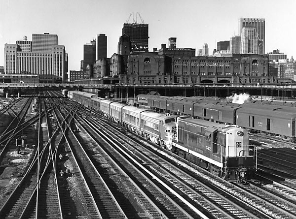 Amtrak Chicago-Los Angeles Super Chief June 1971