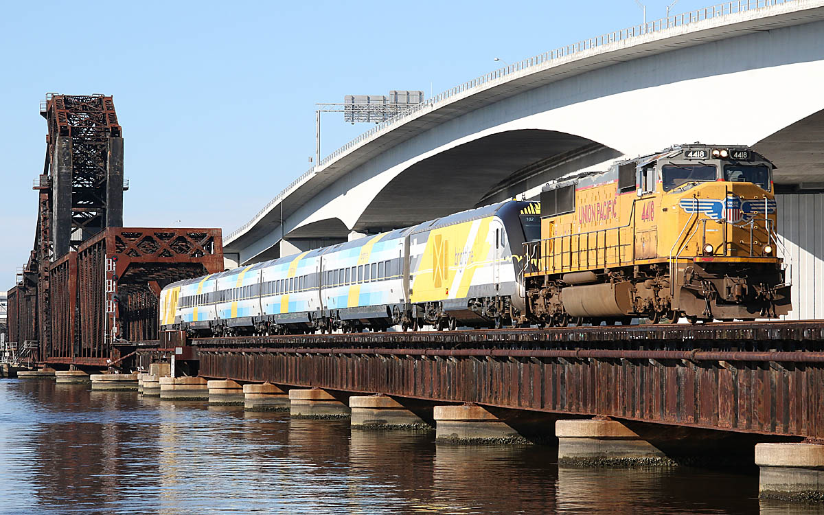 UP4418