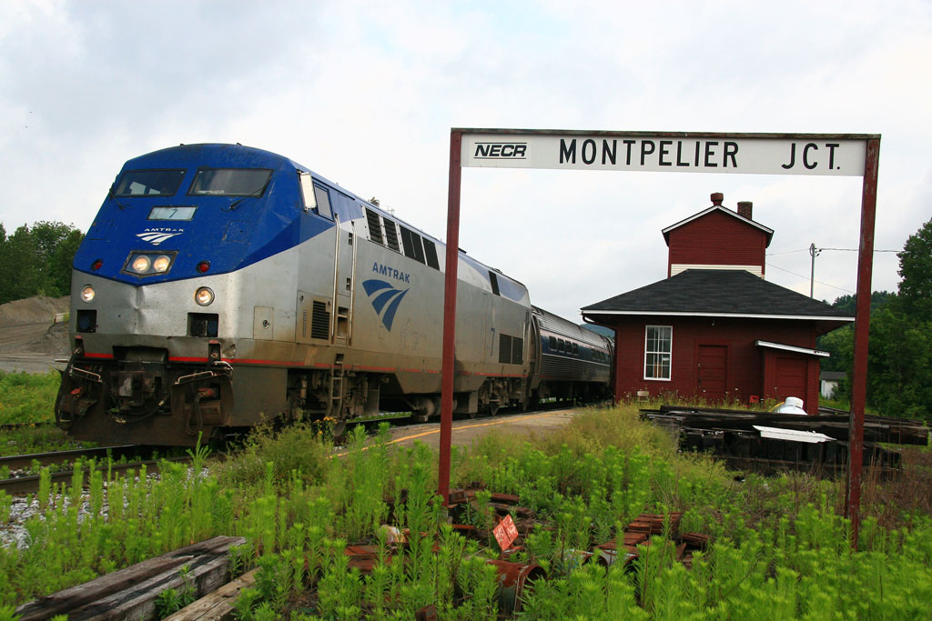 Vermonter departs Montpelier Junction