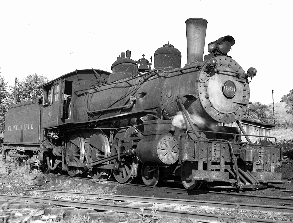 A train sitting on the tracks