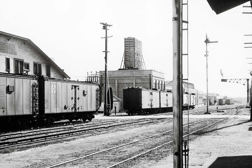 Packing houses along the Santa Fe