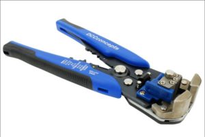 Power bus stripper