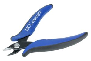 Sharp track cutters