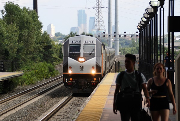 Train pulling up to the station