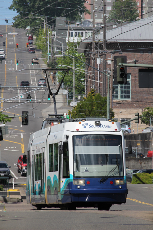 Tacoma_LightRail_Lassen