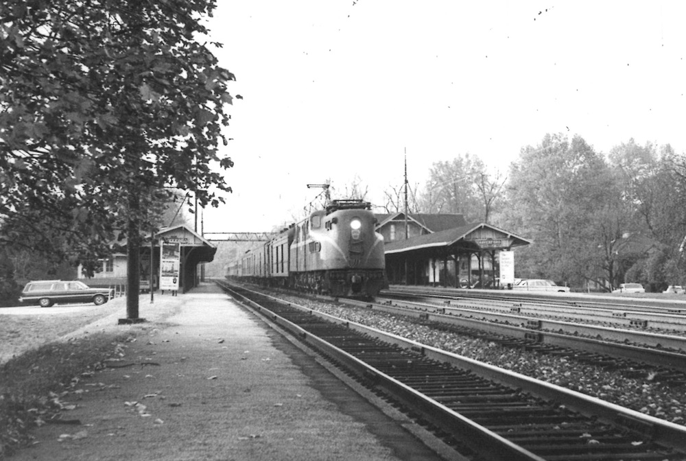 Pennsylvania Railroad GG1 travels near Philadelphia