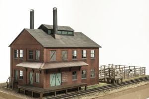 Brennan’s Model Railroading O scale Richmond Packing Co. on scenicked diorama.]