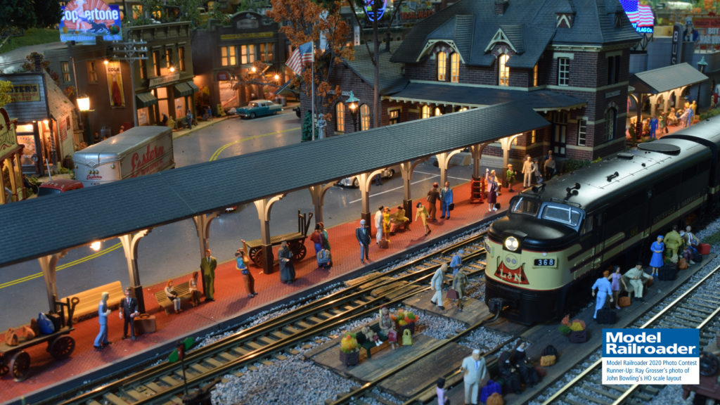 John Bowling of Danville, Ky., set the scene on his HO scale layout.