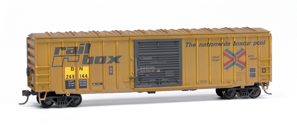 Weathered HO scale Railbox 50-foot sliding-door boxcar with Burlington Northern reporting marks.