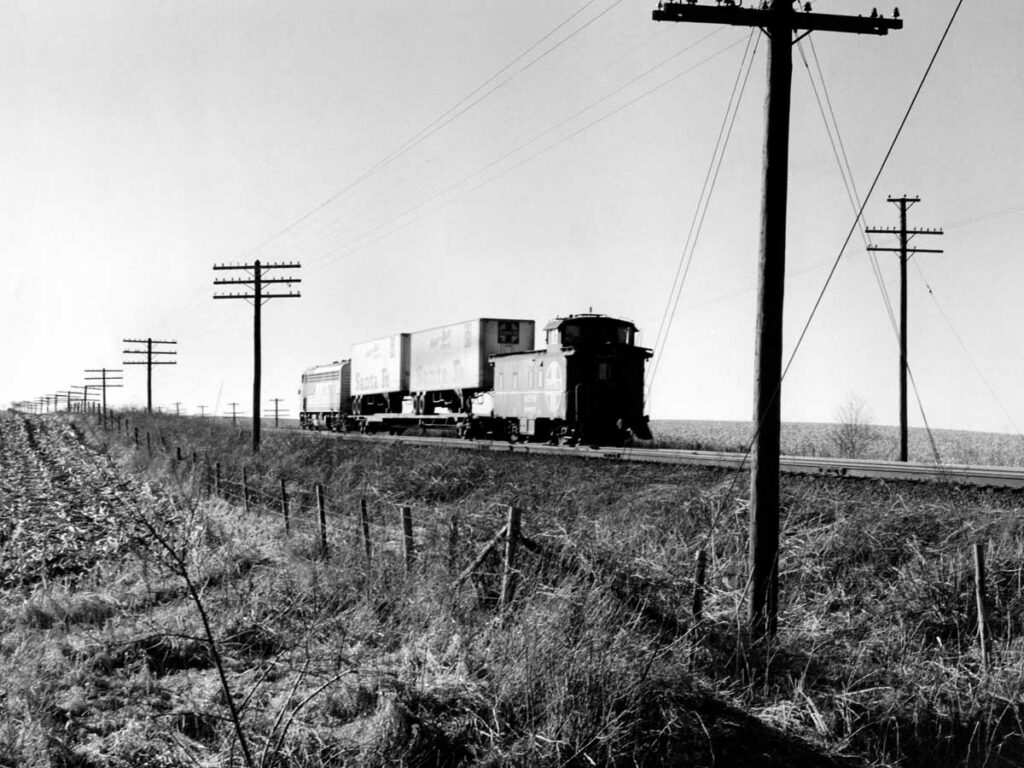 Caboose on one-car freight train