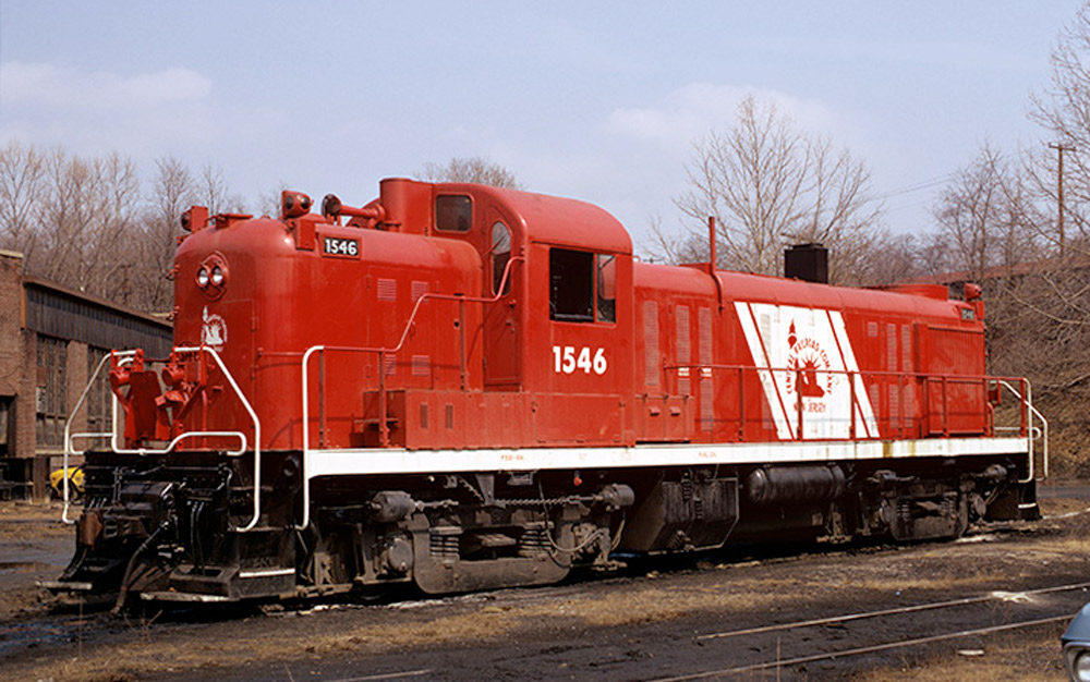 Road-switcher diesel locomotive