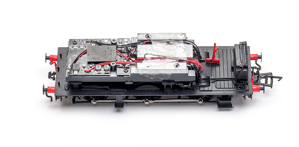 Model Rail/Rapido Trains 16XX 0-6-0PT with shell removed showing circuit board, weight, and speaker