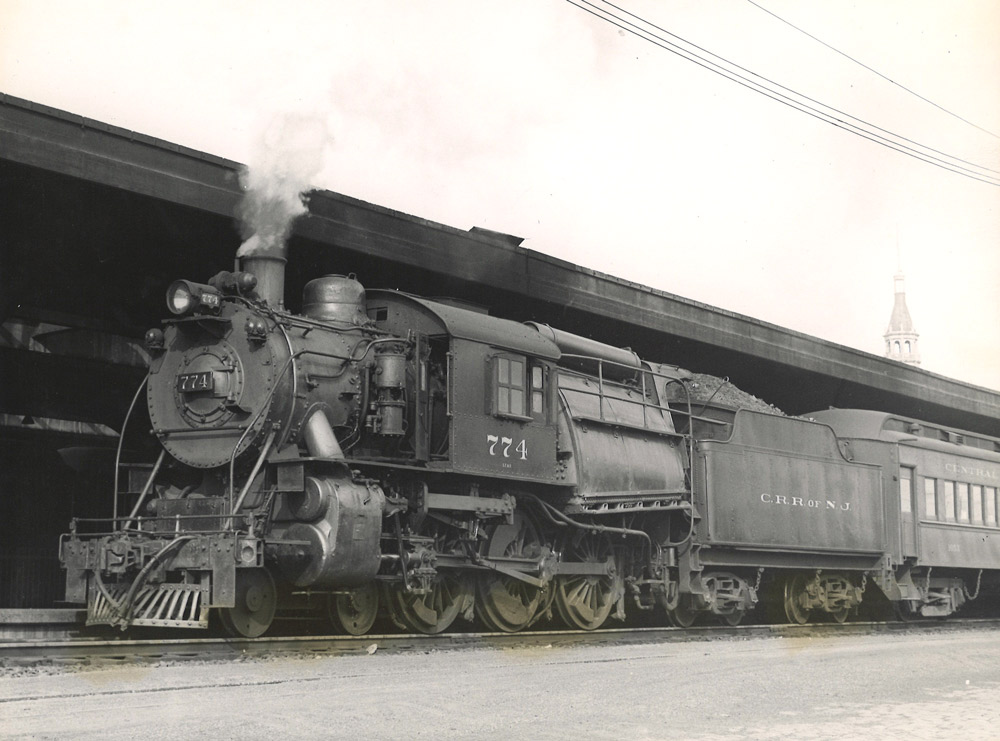 Camelback 4-6-0 steam locomotive