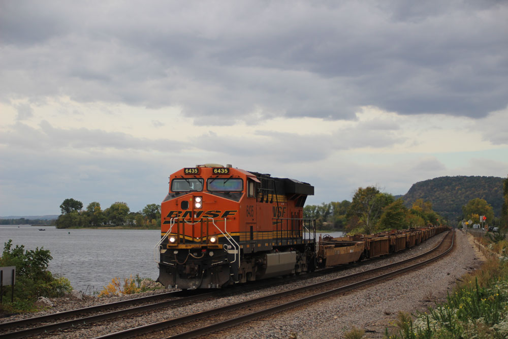 Analysis: Are trailers reaching the end of the intermodal road? - Trains