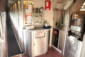 Beverage service area in passenger car